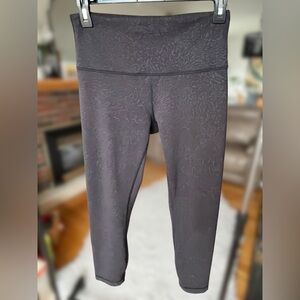 Lululemon Wunder Under 7/8 Leggings